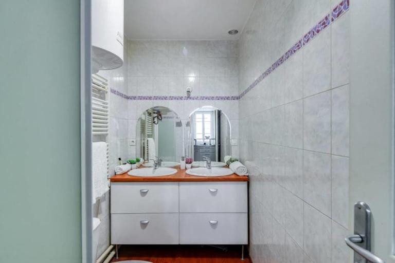 Guestready - Beau Sejour Dans Le Marais Lägenhet Paris Exteriör bild